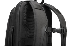 foto de Targus Balance EcoSmart 15.6 maletines para portátil 39,6 cm (15.6) Mochila Negro