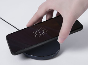 foto de Xiaomi Wireless Charging Pad Negro Interior