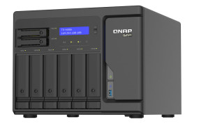 foto de QNAP TS-H886-D1622-16G 8BAY 2.6GHZQCINT16GB 4 X 2.5GBE 3 X USB 3.