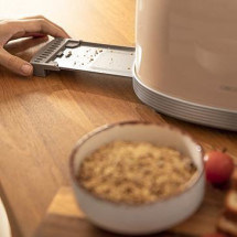 foto de TOSTADOR VERTICAL CECOTEC TOAST AND TASTE 800 VINTAGE LIGHT BEIGE
