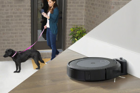 foto de iRobot Roomba i3 aspiradora robotizada 0,6 L Sin bolsa Negro