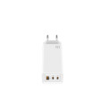 foto de LEOTEC CARGADOR 65W GaN CARGA RAPIDA 2 USB TIPO-C PD 1 USB-A BLANCO