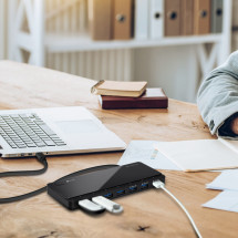 foto de HUB USB TP-LINK UH700 7 PUERTOS 3.0