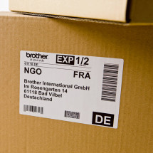 foto de ETIQUETAS BROTHER DE ENVIO 62MMX100MM, 300 UNIDADES DE PAPEL