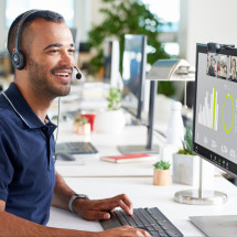 foto de Logitech 960-001063 c?mara web 3 MP 1280 x 720 Pixeles USB Gris, Gris Oscuro