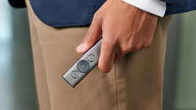 foto de MANDO A DISTANCIA LOGITECH SPOTLIGHT INALAMBRICO UNIVERSAL GRIS OSCURO