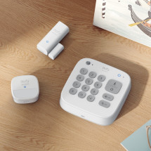 foto de SISTEMA ALARMA EUFY KIT 2x HOMEBASE 2x ENTRY SENSOR 1x KEYPAD 1x MOTION SENSOR