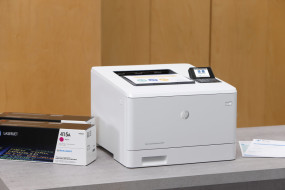foto de TONER HP 415A MAGENTA