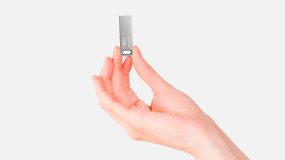 foto de MEMORIA USB 3.2 KIOXIA 128GB U366 METAL