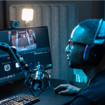 foto de LOGITECH STREAM CAM GRAPHITE EMEA CAMIN