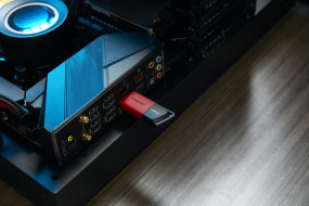 foto de MEMORIA USB 3.2 KINGSTON 128GB DATATRAVELER EXODIA M NEGRO