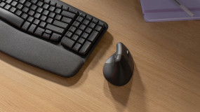 foto de RATON LOGITECH LIFT VERTICAL EGONOMIC INALAMBRICO BLUETOOTH PILAS