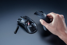 foto de RATON GAMING RAZER DEATHADDER V2 X HYPERSPEED 14000 DPI WIRELESS NEGRO
