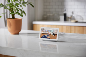foto de CAMARA VIGILANCIA EUFY INDOOR CAM 2K PAN TILT BLANCA