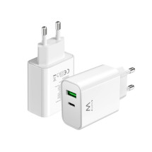 foto de CARGADOR MOVIL EWENT CARGA RAPIDA PUERTOS USB-C Y USB-A 30W BLANCO