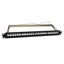 foto de PANEL MODULAR WP 24 PUERTOS STP CAT5E/6 CON GESTOR DE CABLES