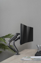 foto de BRAZO DE MONITOR GEMBIRD PARA 2 PANTALLAS DE ESCRITORIO GRIS ESPACIAL