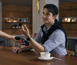 foto de SMARTWATCH XIAOMI WATCH 2 PRO BLACK CASE WITH BLACK STRAP