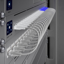foto de SWITCH UBIQUITI UNIFI USW-PRO-MAX-24-POE 24 PUERTOS POE