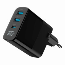foto de CARGADOR RAPIDO USB GEMBIRD GAN DE 3 PUERTOS Y 30 W, LCD, NEGRO