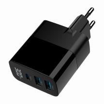 foto de CARGADOR RAPIDO USB GEMBIRD GAN DE 3 PUERTOS Y 30 W, LCD, NEGRO