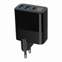 foto de CARGADOR RAPIDO USB GEMBIRD GAN DE 3 PUERTOS Y 30 W, LCD, NEGRO