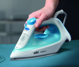 foto de PLANCHA DE VAPOR BRAUN SI1050BL 2800W AZUL-BLANCO