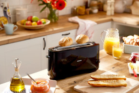 foto de TOSTADORA PHILIPS HD2590/90 1030W NEGRO