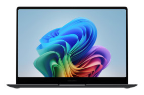 foto de Samsung Galaxy Book5 Pro Copilot+ PC Intel Core Ultra 5 226V Port?til 35,6 cm (14) Pantalla t?ctil WQXGA+ 16 GB LPDDR5x-SDRAM 512 GB SSD Wi-Fi 7 (802.11be) Windows 11 Pro Espa?ol Gris