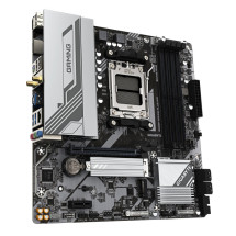 foto de PLACA BASE GIGABYTE B650M GAMING PLUS WIFI DDR5