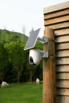 foto de EZVIZ CAMARA WIFI EXTERIOR HB8 2K+ 4MP PANORAMICA/INCLINACION CON BATERIA