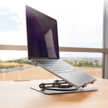 foto de TooQ Soporte Elevador con rotaci?n 360? y ajustable, para dispositivos de 11?-17?, Color Gris Oscuro