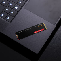 foto de SSD WD BLACK SN7100 1 TB M.2 PCI EXPRESS 4.0 NVME