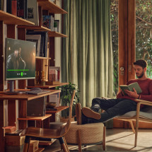 foto de PC AIO HP OMNISTUDIO X 27-CS0015NS U5-125H 16G 512G 27 W11H