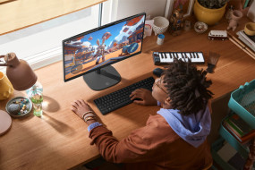 foto de PC AIO HP OMNISTUDIO 24-CU0044NS CORE 5 120U 16GB 512GB 23.8 FDOS